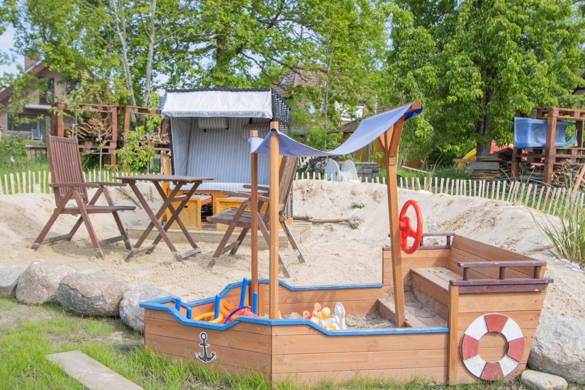 Hostel Oder Ferienwohnung 1-16 Personen Im Blauen Haus Φέμαρν Εξωτερικό φωτογραφία